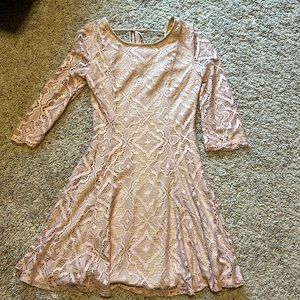 Women’s Speechless pink lace dress new sz Small